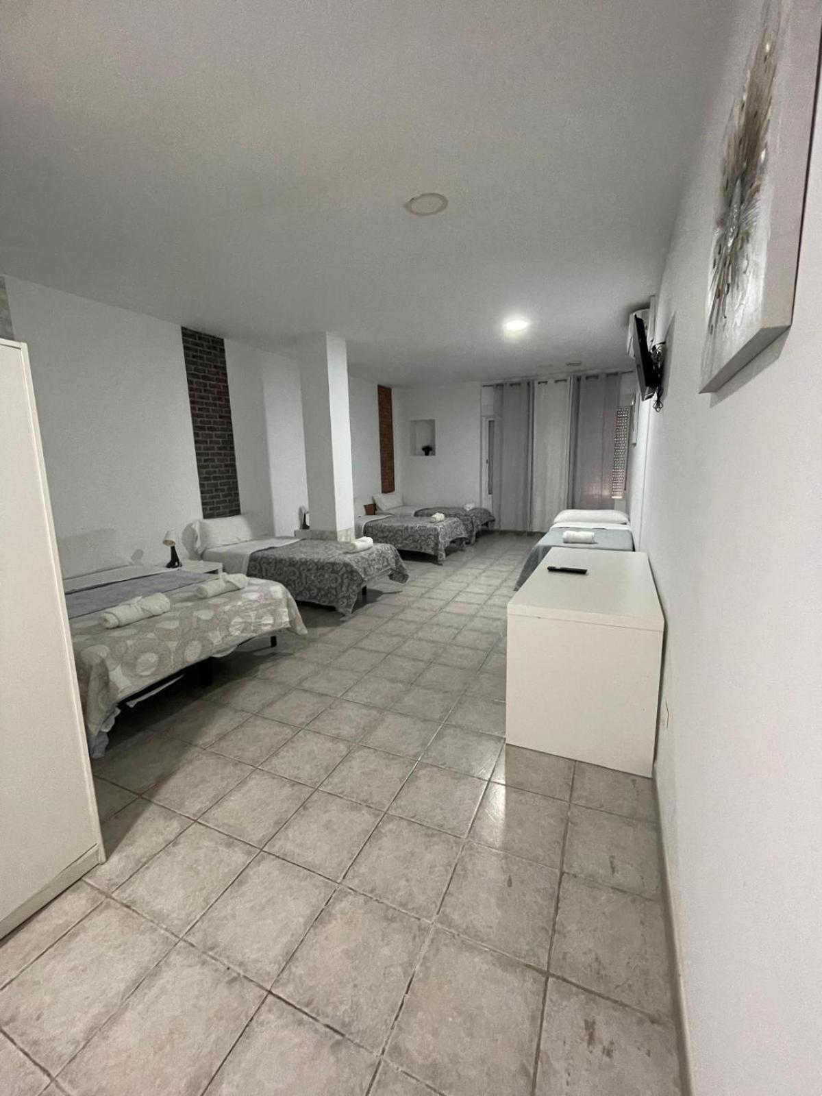 Mhrosa Hotell Valencia Exteriör bild
